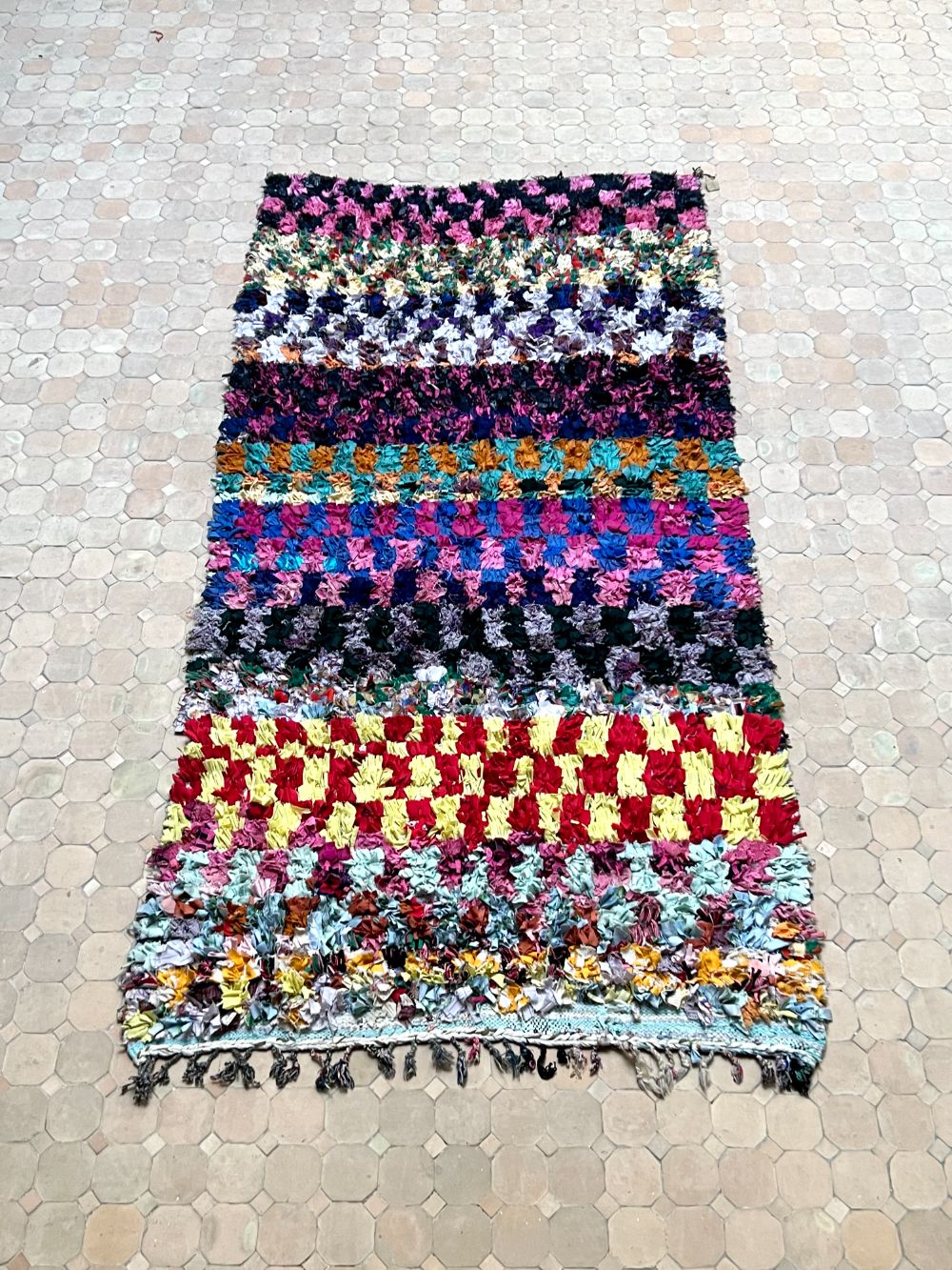 Marokkolainen vintage Boucherouite matto 260x130cm