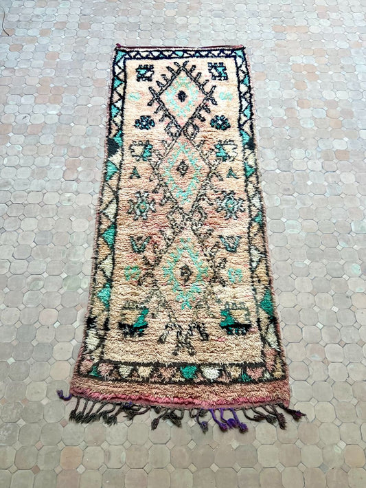 Moroccan Vintage Boujaad Rug 275x100cm