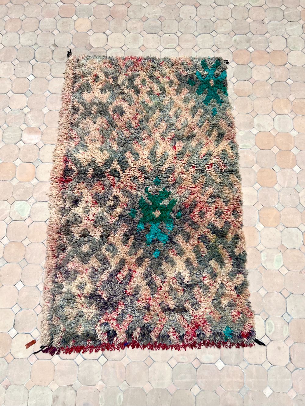 Marokkolainen vintage Boujaad matto 140x85cm