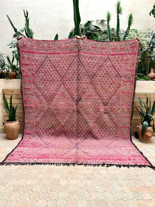 Moroccan Vintage Zayane Rug 260x210cm