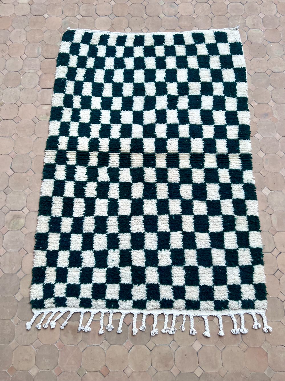 Marokkolainen ruudullinen matto 150x105cm