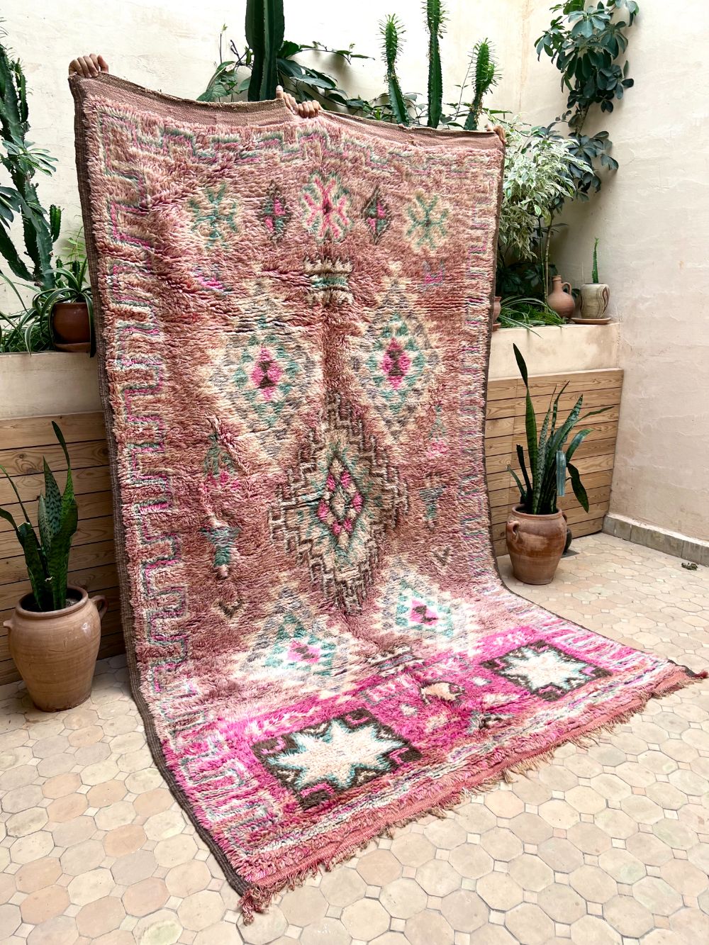 Moroccan Vintage Boujaad Rug 285x165cm