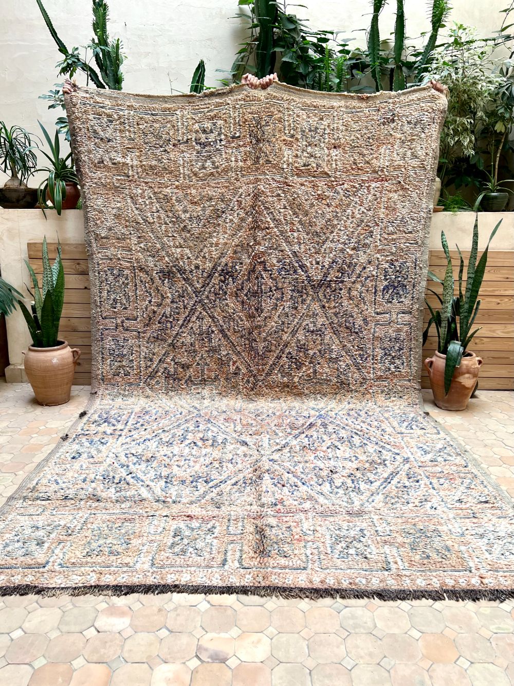 Moroccan Vintage Zayane Rug 330x195cm