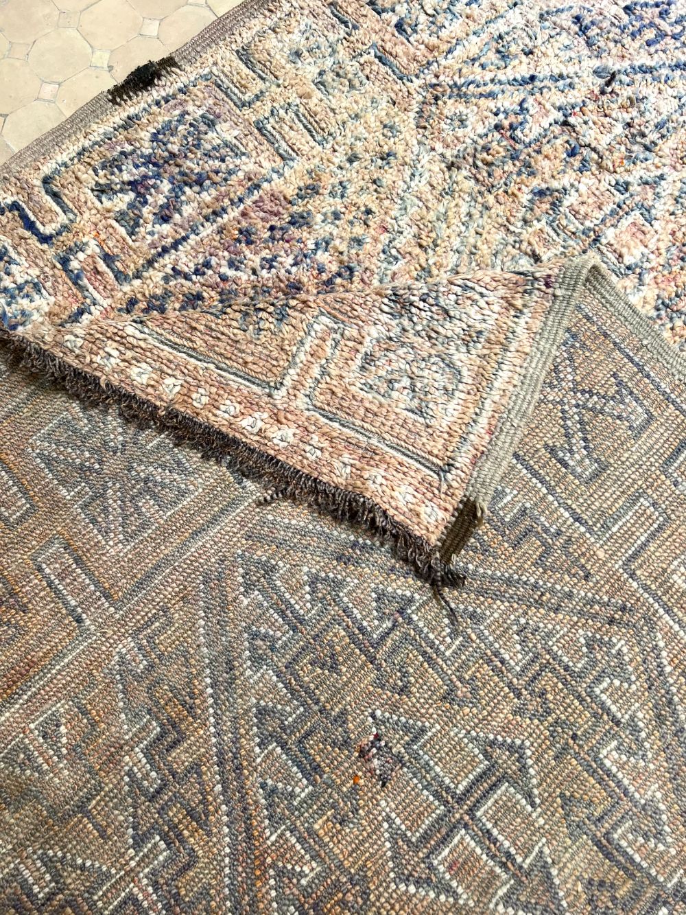 Moroccan Vintage Zayane Rug 330x195cm