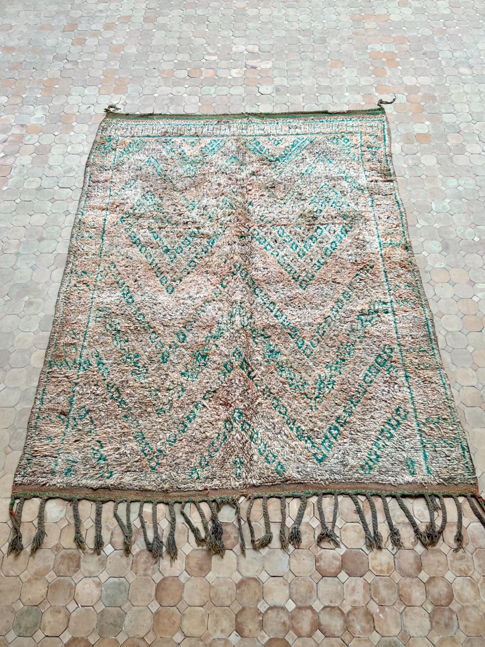 Moroccan Vintage Zayane Rug 245x185cm