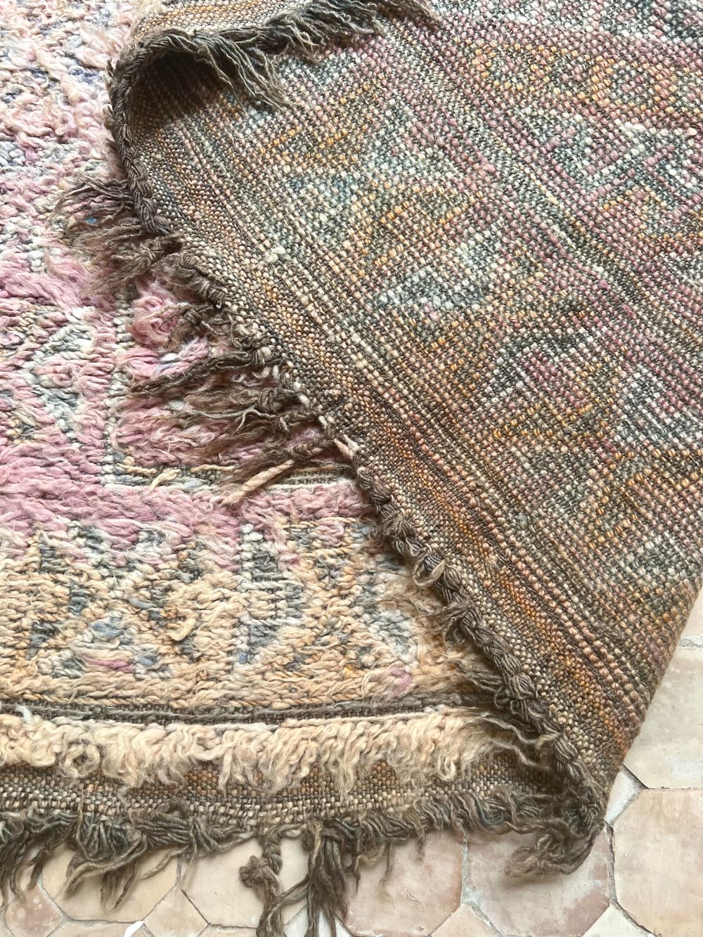 Moroccan Vintage Zayane Rug 280x180cm