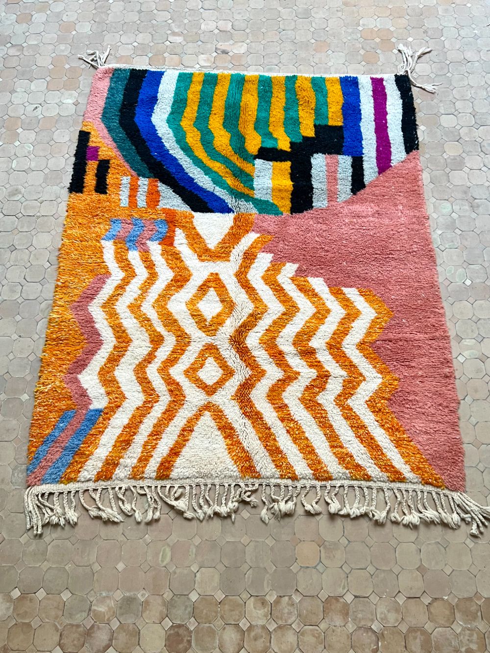 Marokkolainen Aurinko-matto 235x180cm