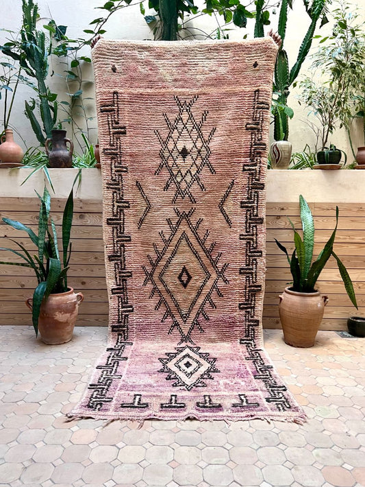 Moroccan Vintage Boujaad runner Rug 270x105cm