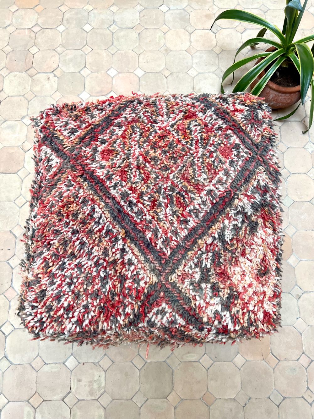 Moroccan Vintage Pouf