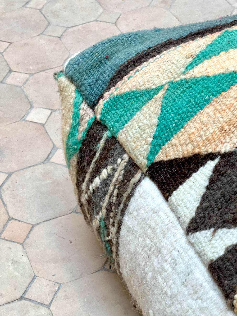 Moroccan Vintage Hanbel Pouf