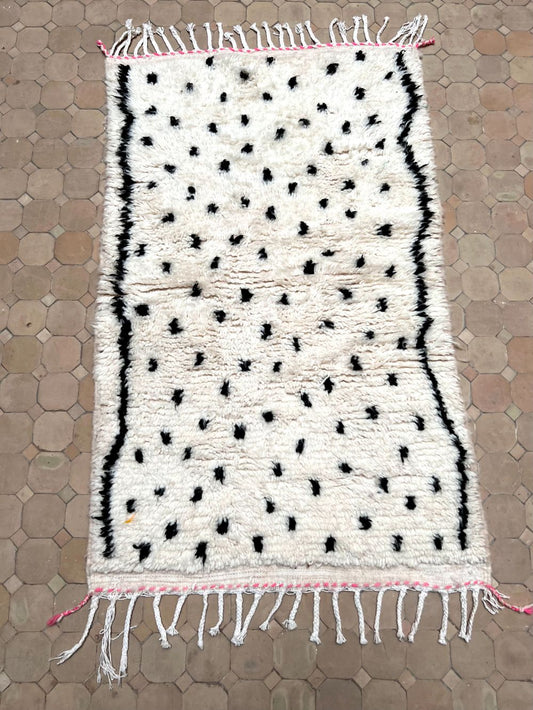 Moroccan Dotted Rug 150x90cm