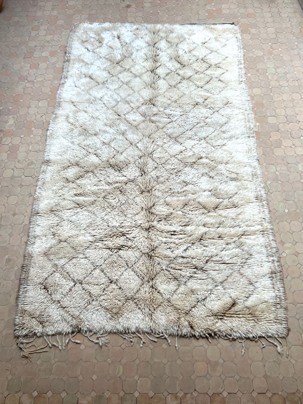 Moroccan Vintage Beni Ouarain Rug 360x205cm