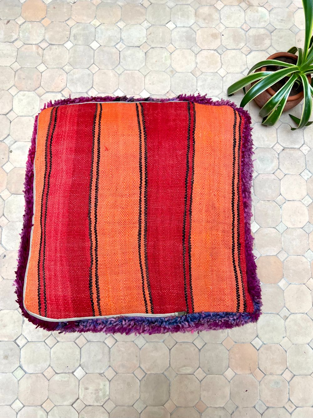 Marokkolainen vintage pouf 