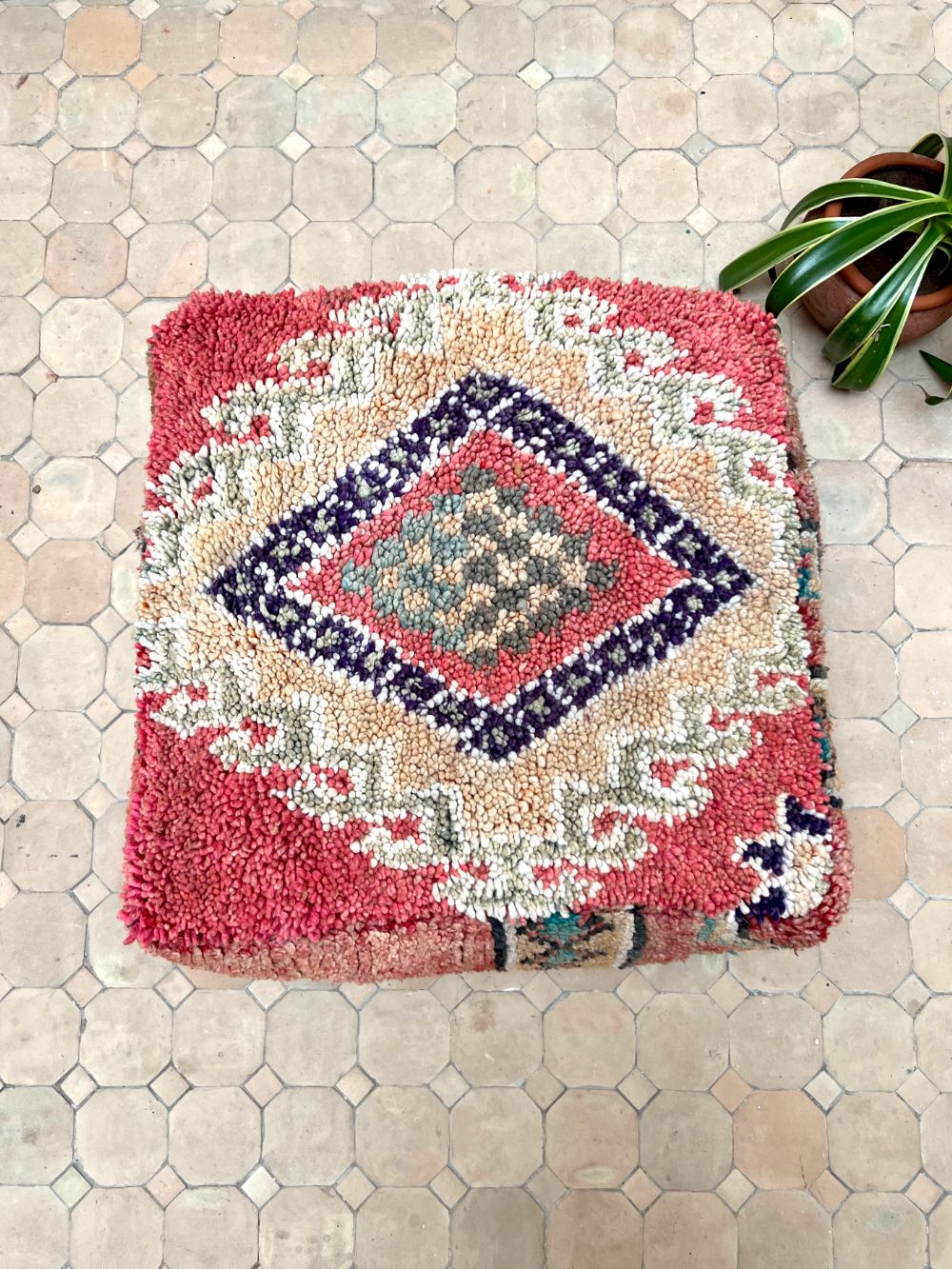 Marokkolainen vintage pouf 