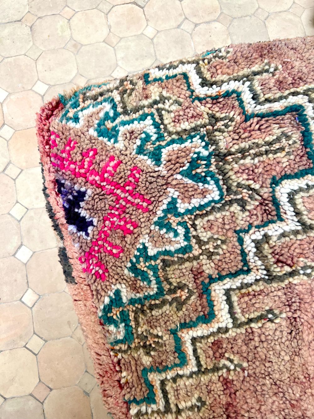 Maaster Peace Market : Moroccan Vintage Pouf