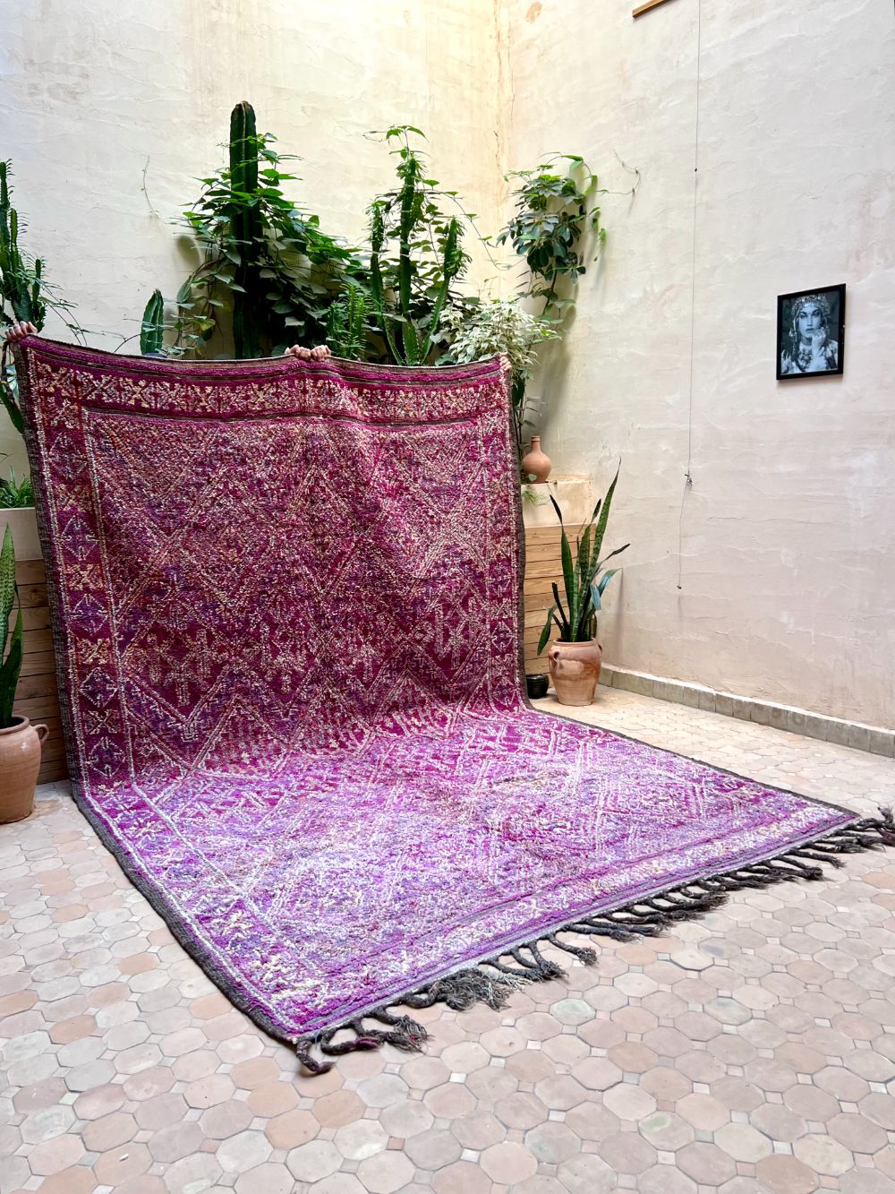 Moroccan Vintage Zayane Rug 350x220cm