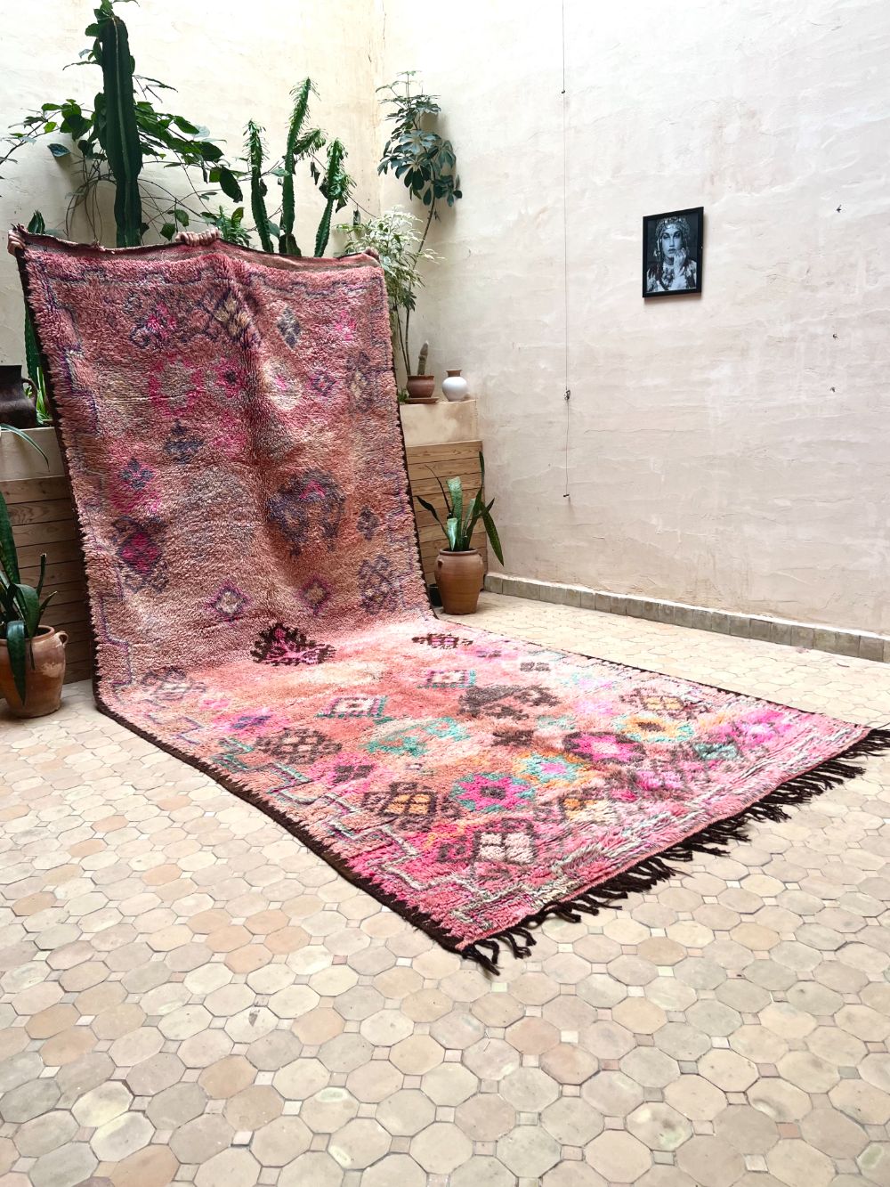 Sony music event : Marokkolainen vintage Boujaad matto 420x180cm