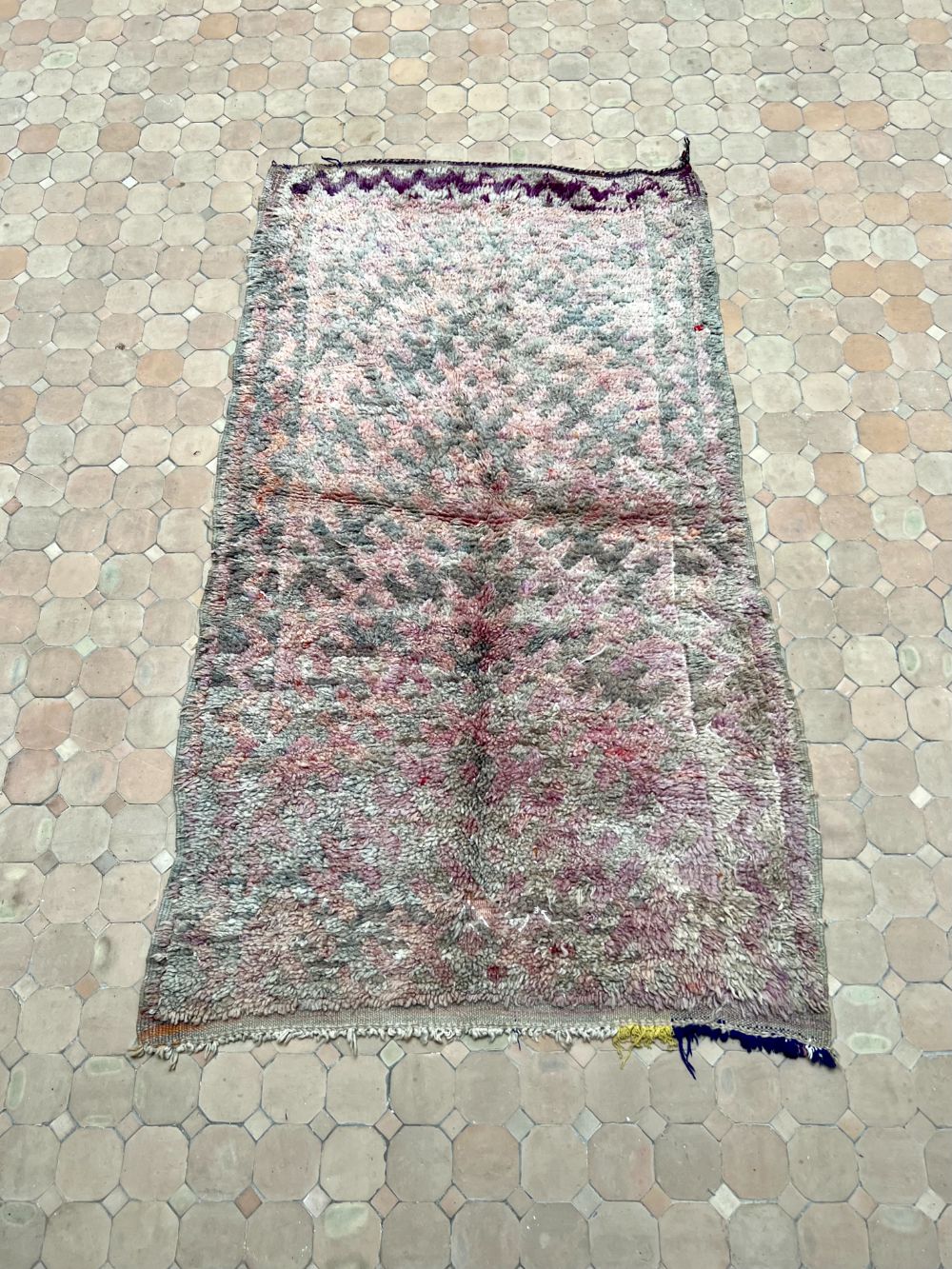 Marokkolainen vintage Boujaad matto 185x105cm