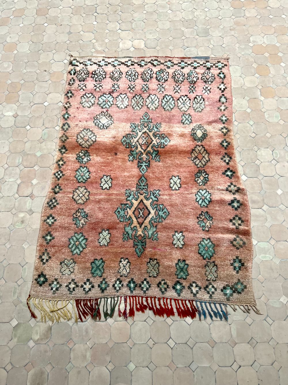 Marokkolainen vintage Boujaad matto 165x115cm