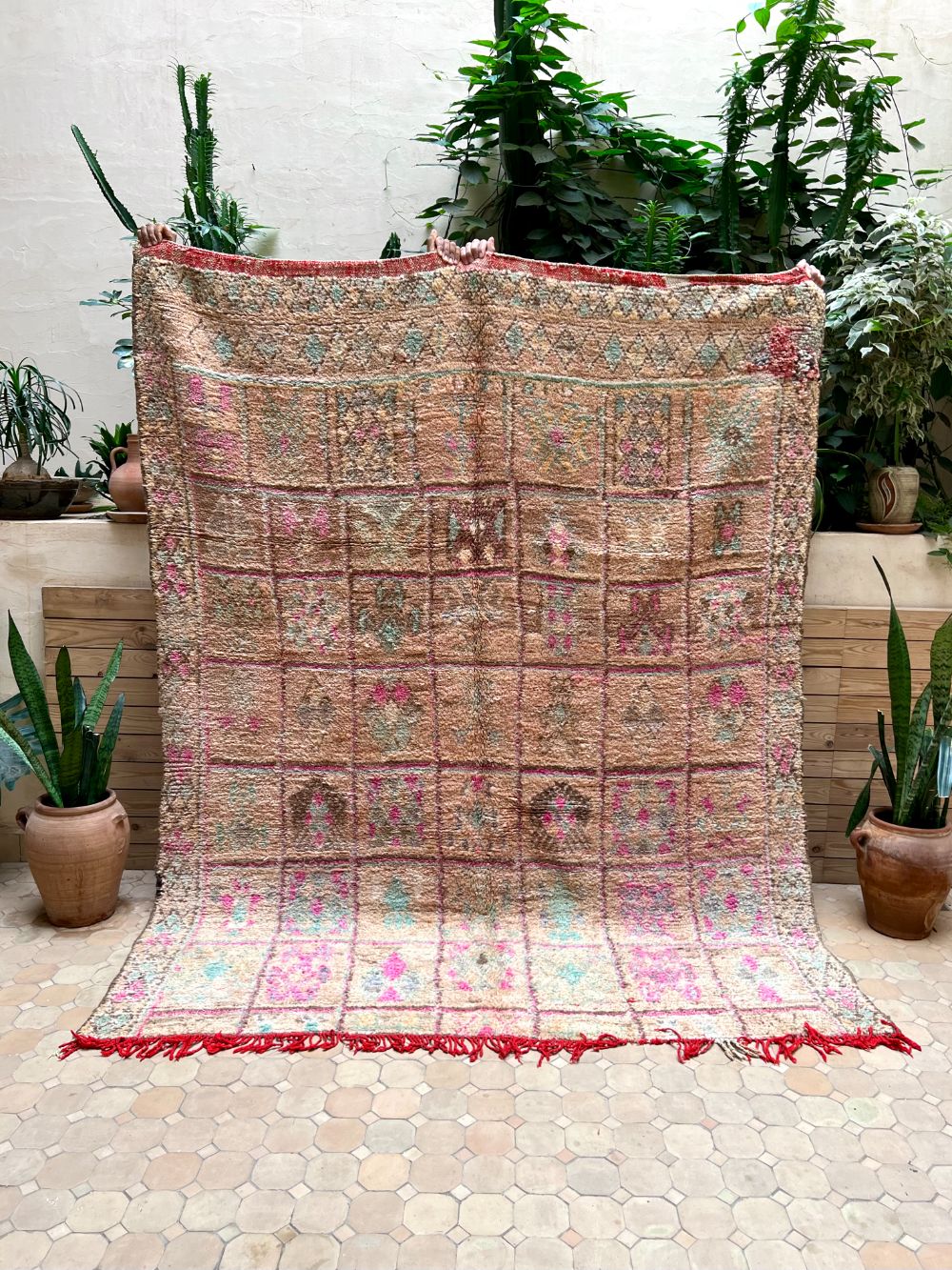 Marokkolainen vintage Boujaad matto 240x190cm