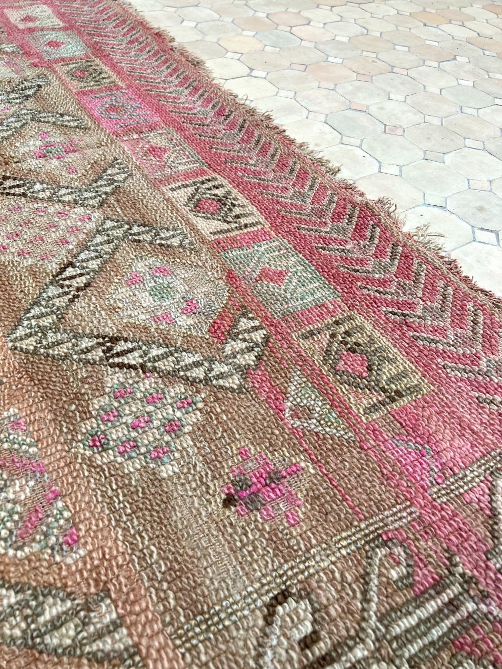 Marokkolainen vintage Boujaad matto 230x175cm