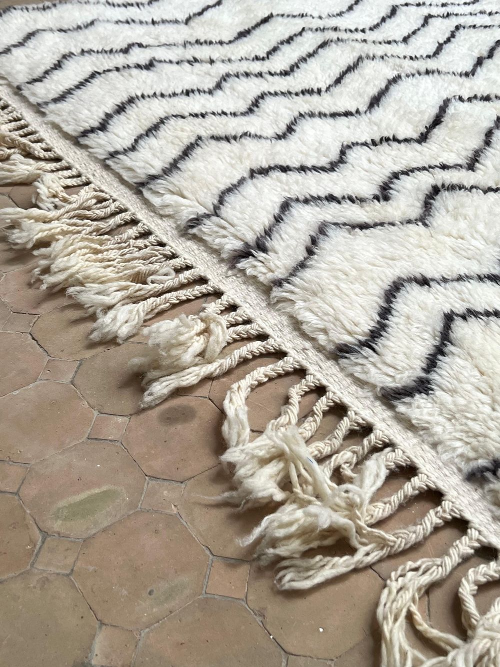 Moroccan Oued Rug 295x210cm