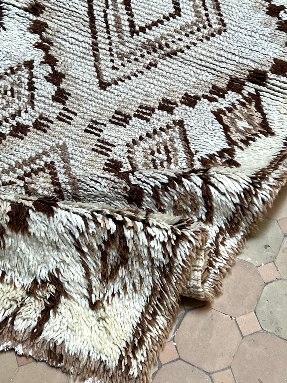 Marokkolainen vintage Azilal-matto 190x80cm