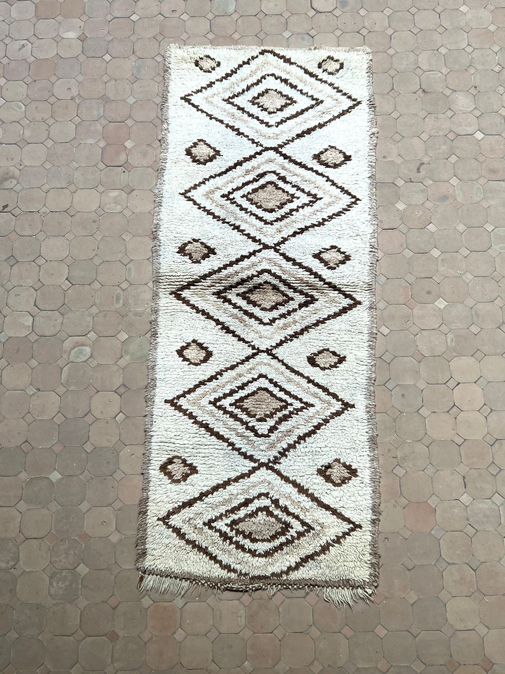 Marokkolainen vintage Azilal-matto 205x80cm