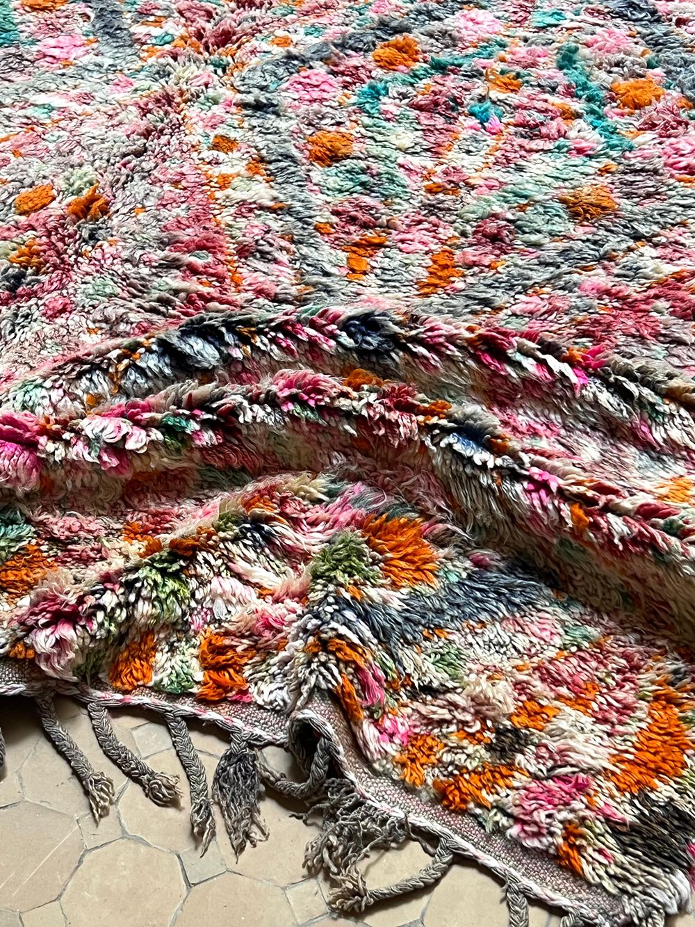 Marokkolainen vintage Beni M'Guild matto 400x215cm