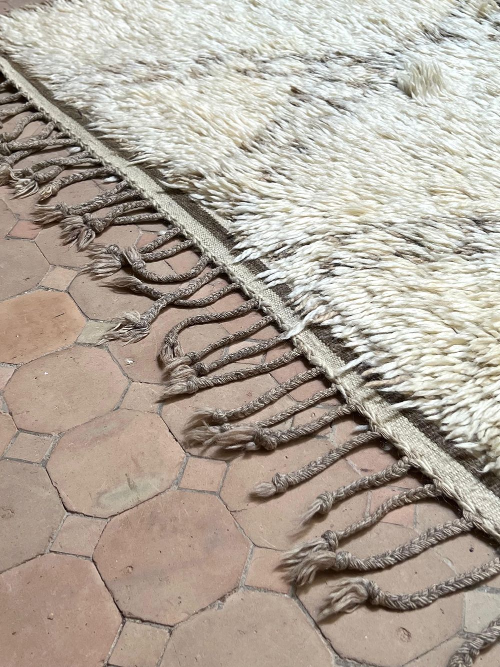 Marokkolainen vintage Beni Ouarain matto 315x200cm