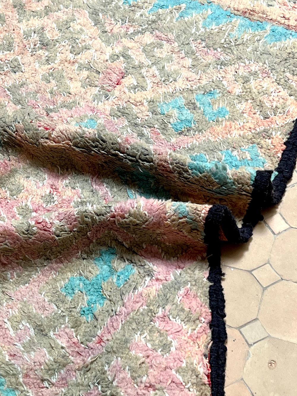 Moroccan Vintage Boujaad Rug 140x85cm