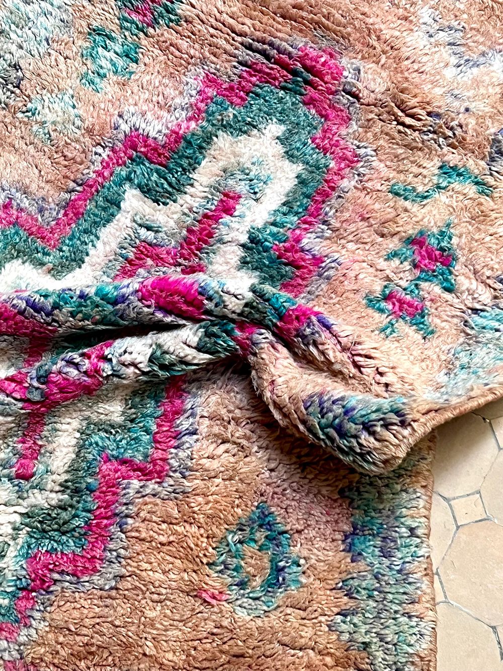 Marokkolainen vintage Boujaad matto 190x80cm