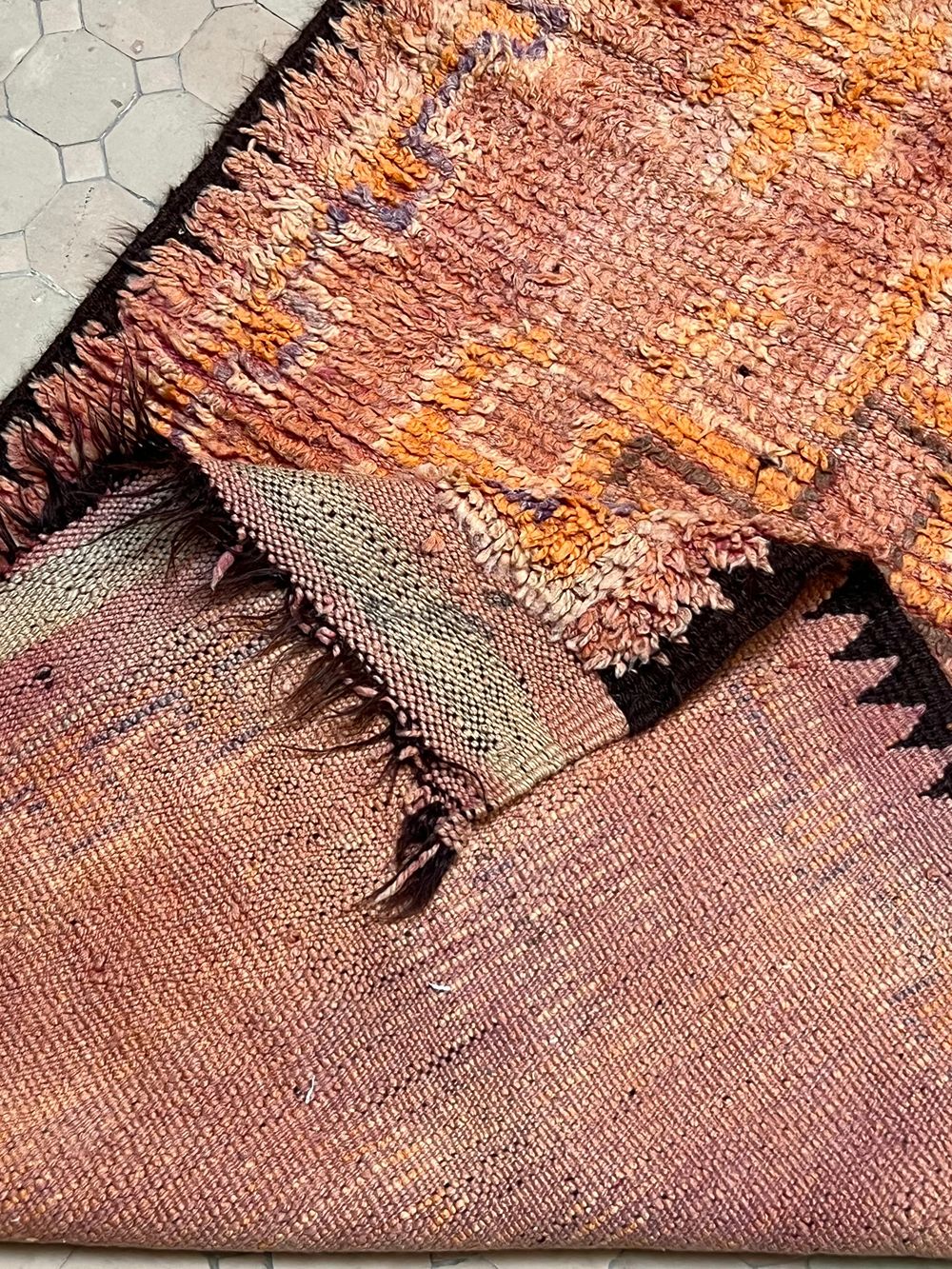 Marokkolainen vintage Boujaad matto 195x110cm