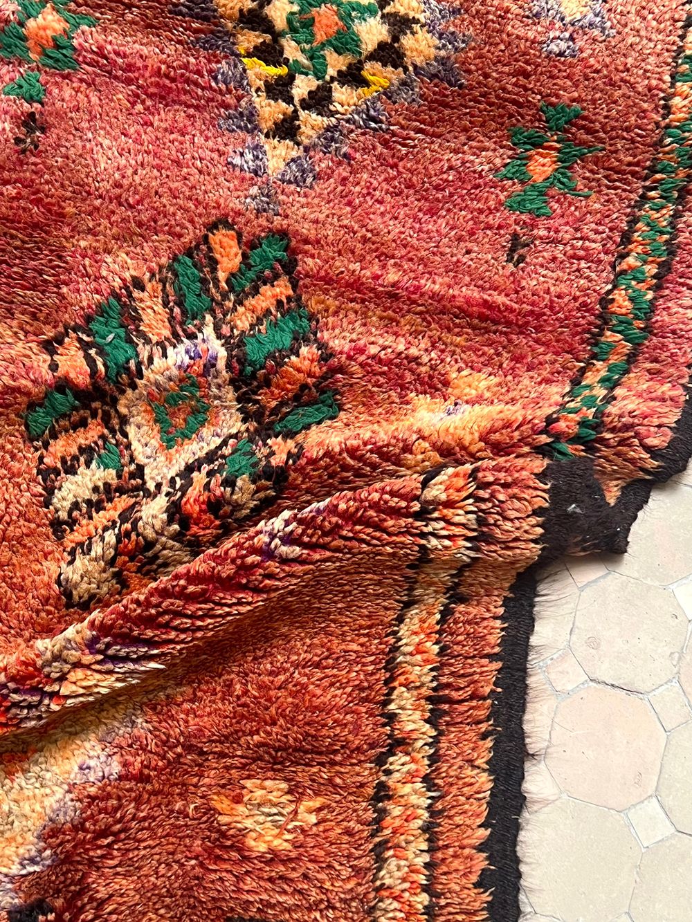 Marokkolainen vintage Boujaad matto 210x95cm