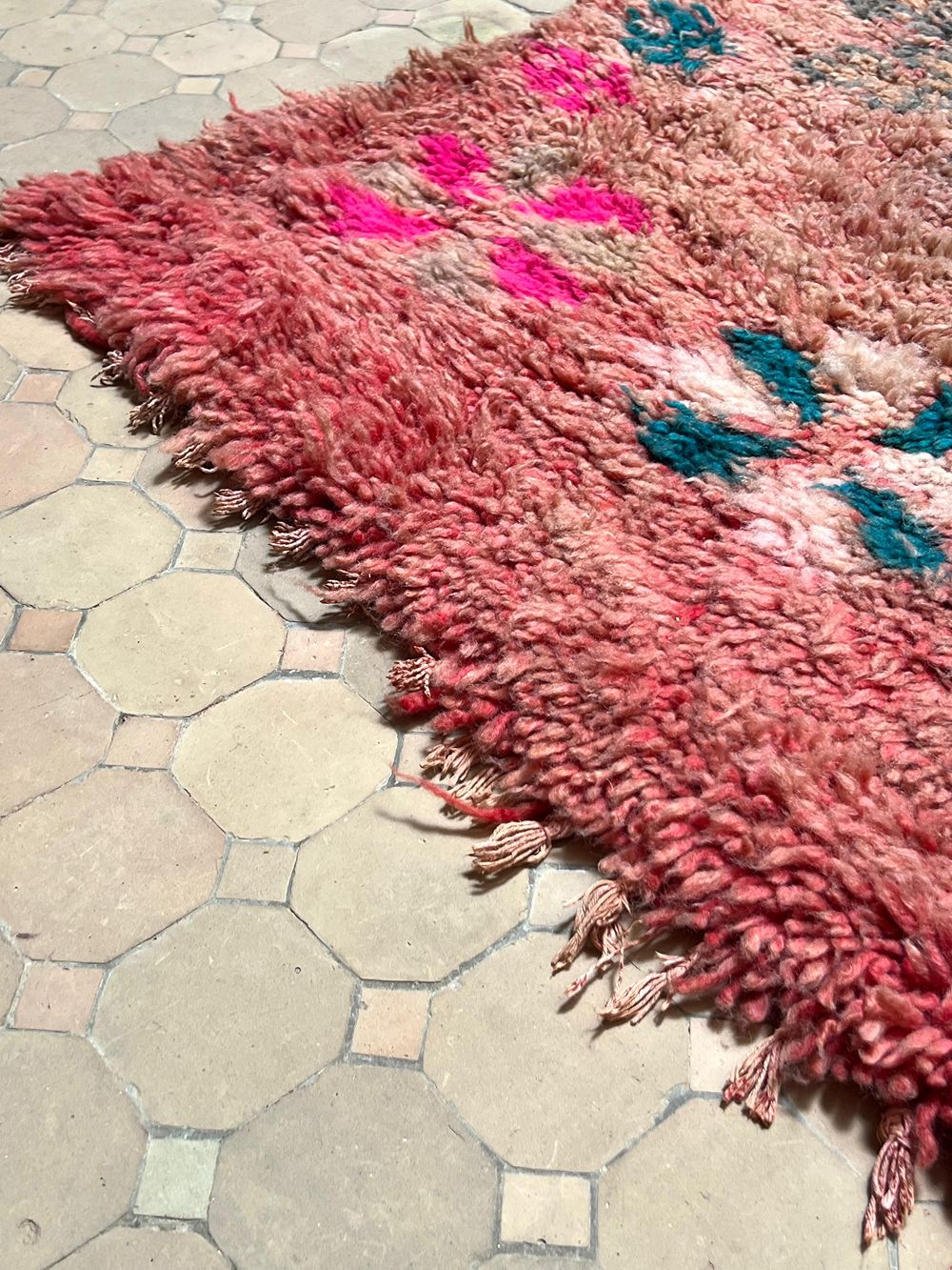 Marokkolainen vintage Boujaad matto 215x100cm