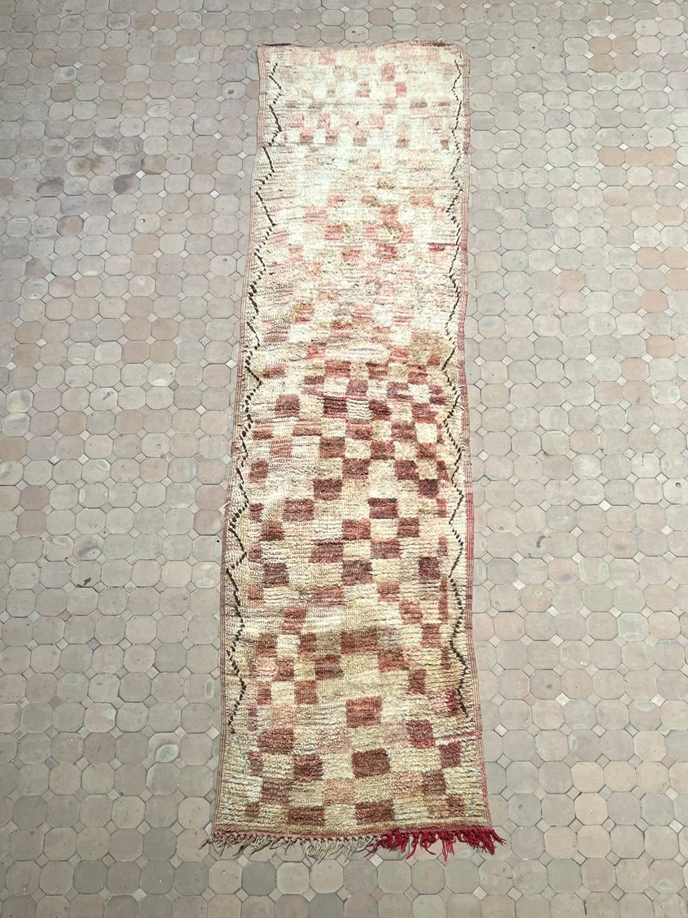 Marokkolainen vintage Boujaad matto 320x80cm