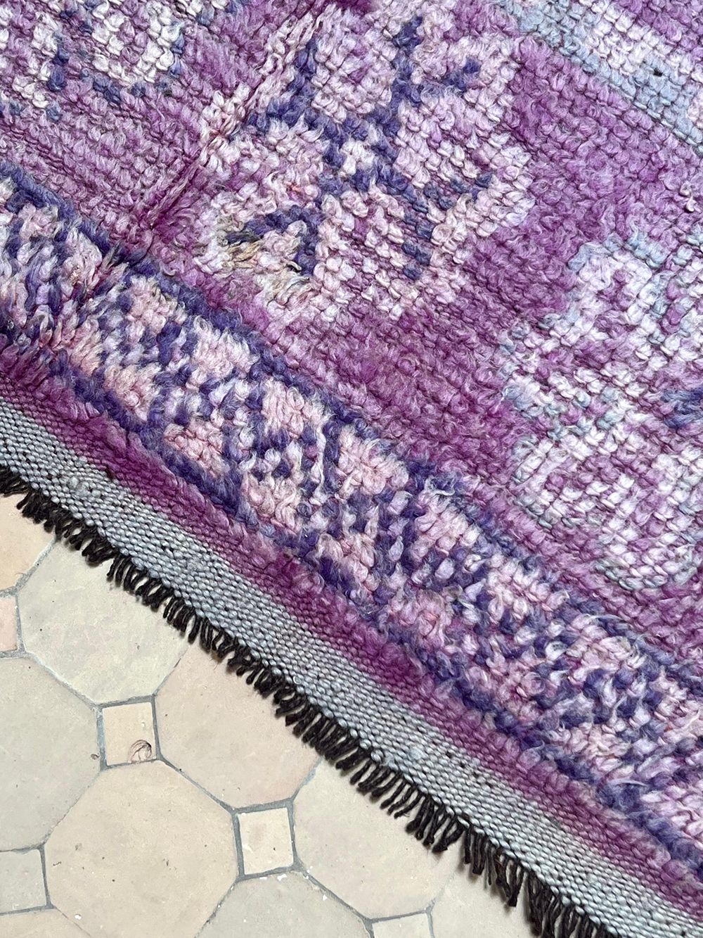 Moroccan Vintage Boujaad Rug 210x130cm