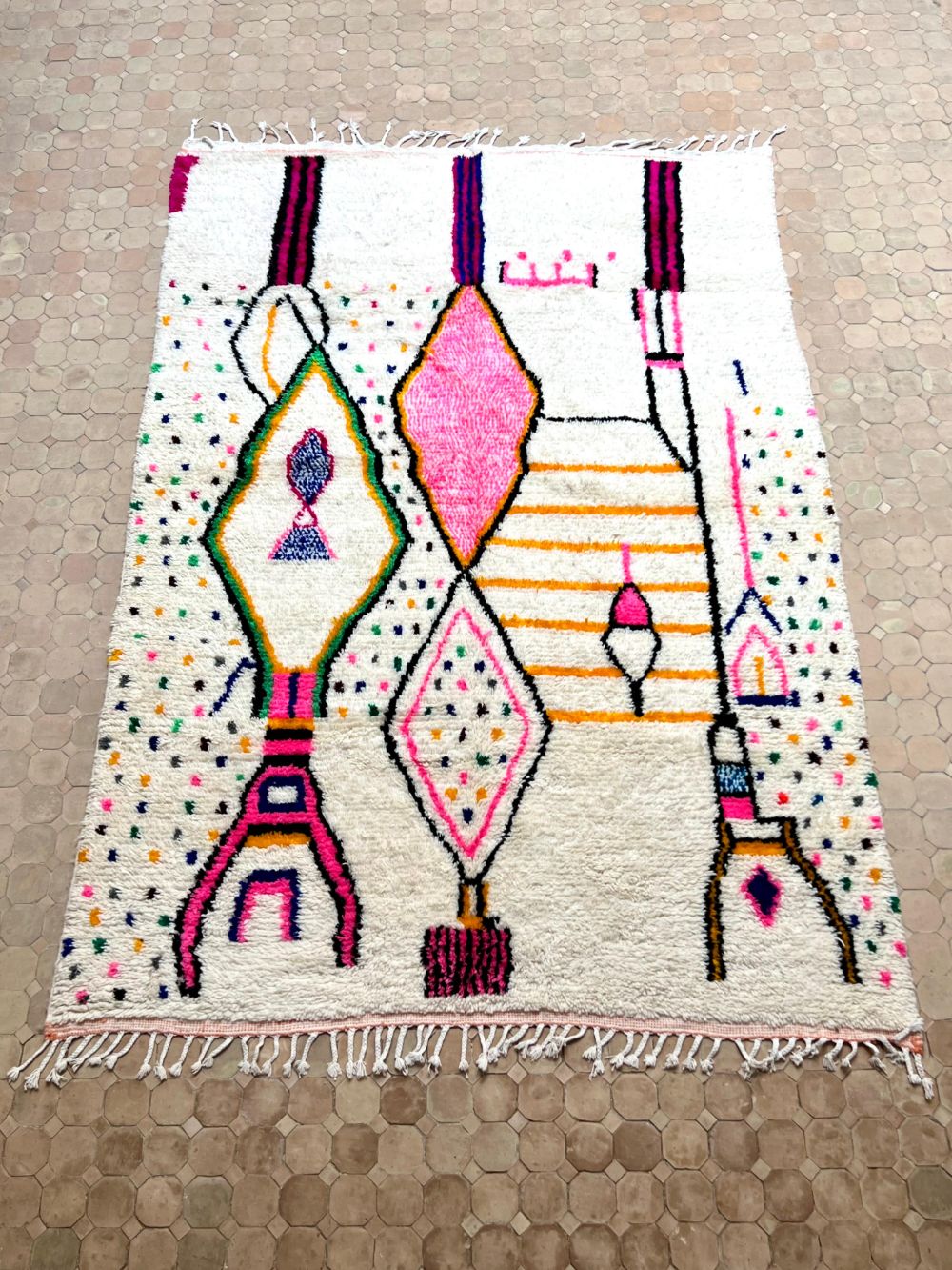Moroccan Azilal Rug 290x190cm