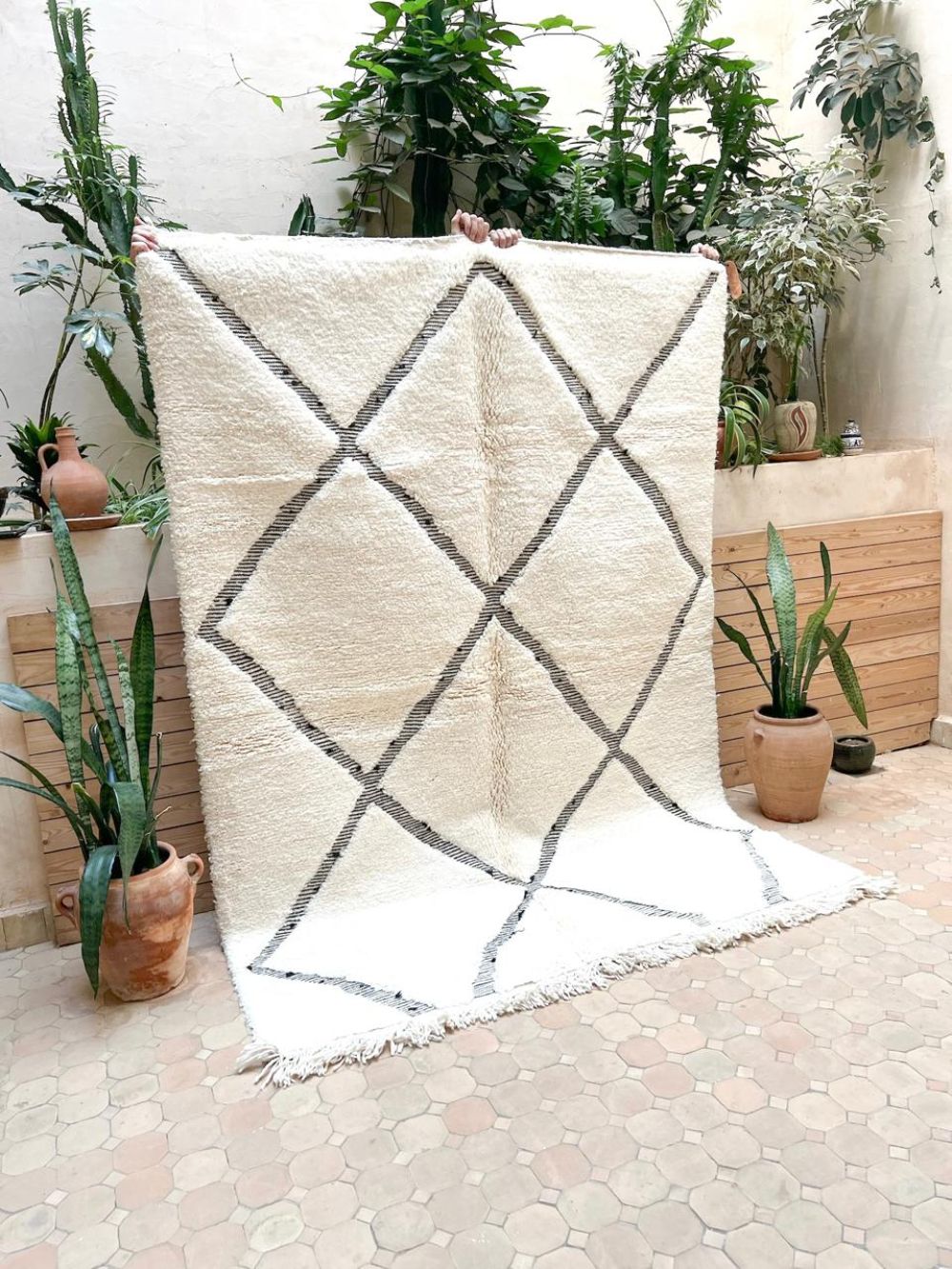 Moroccan Diamond Rug 230x165cm