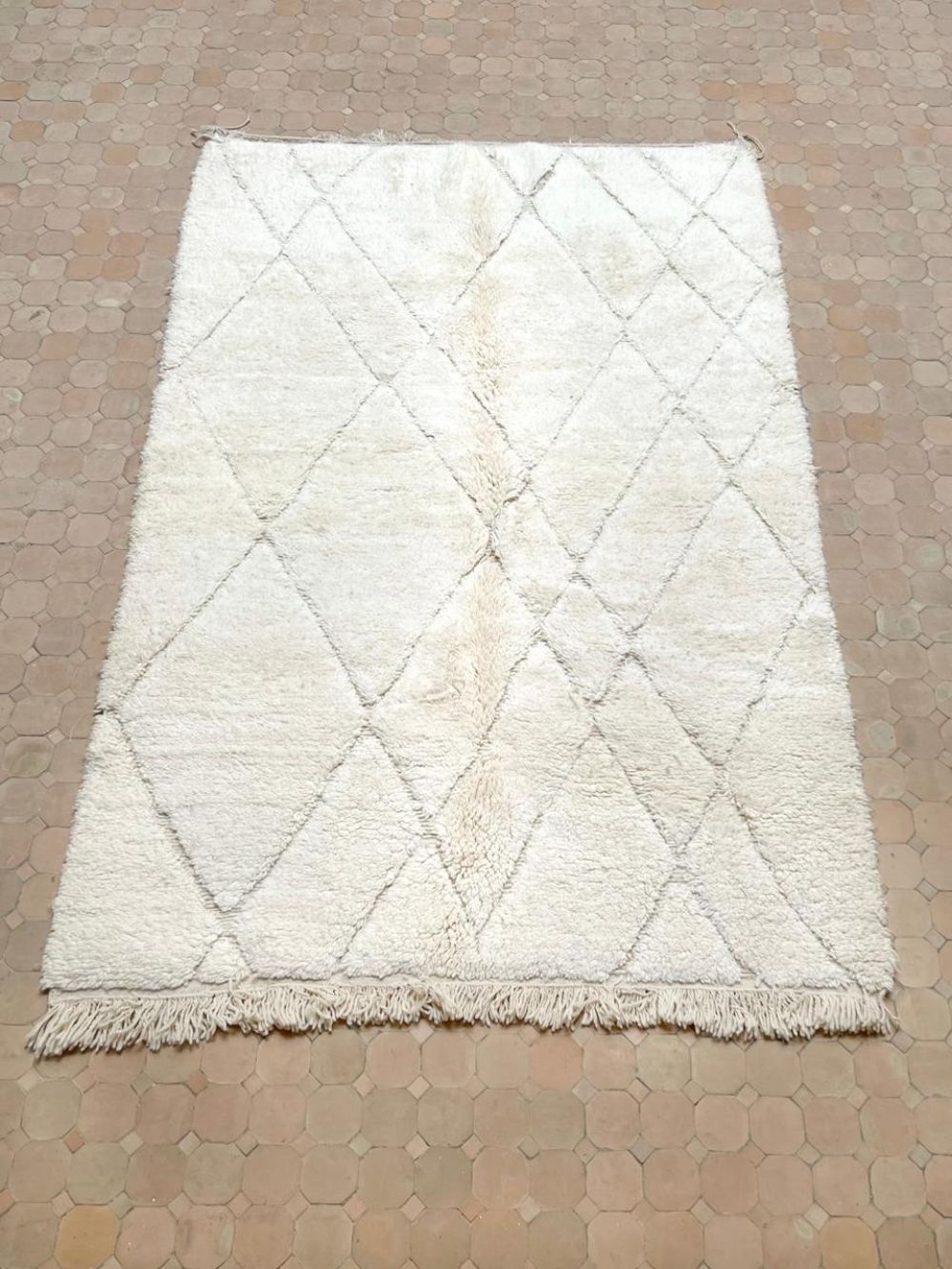 Moroccan All White Rug 260x160cm