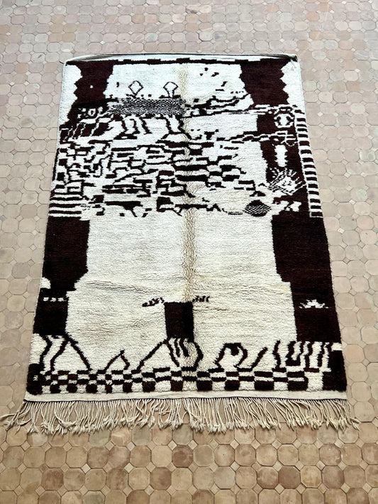 Moroccan Vintage Azilal Rug 240x160cm