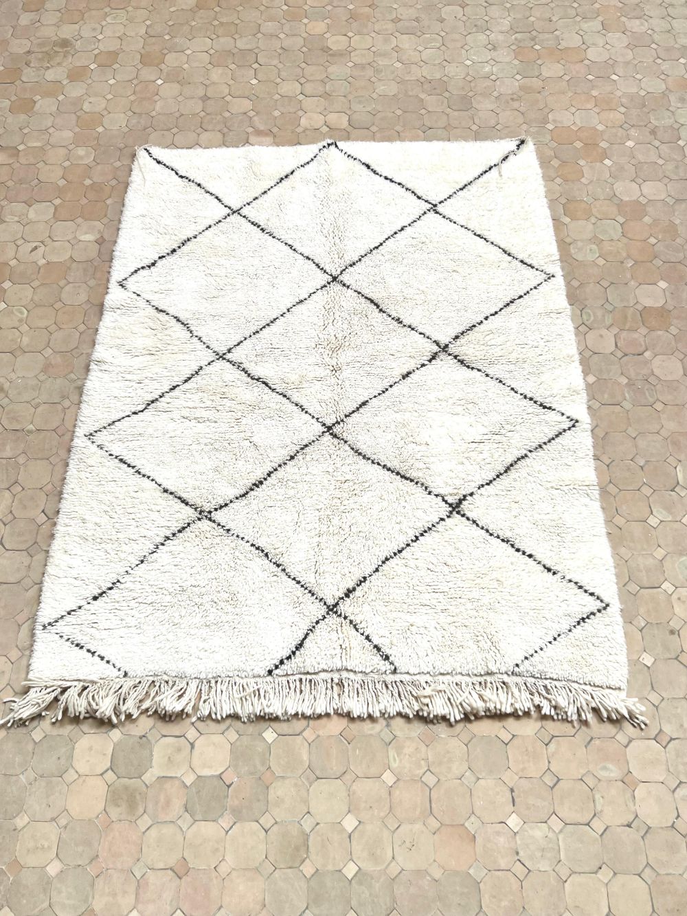 Moroccan Diamond Rug 200x160cm