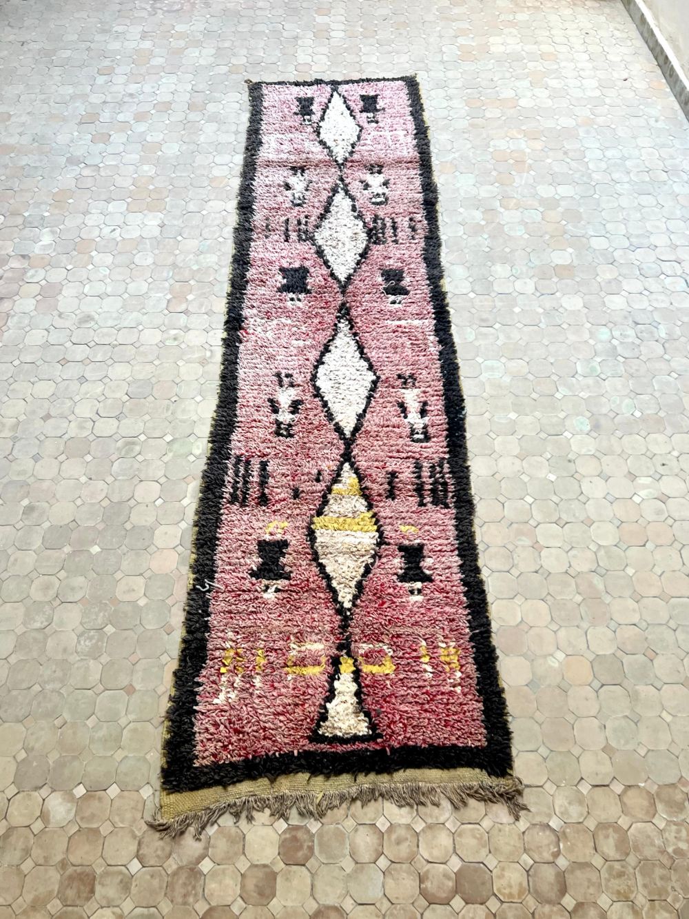 Marokkolainen vintage Boucherouite käytävämatto 380x100cm