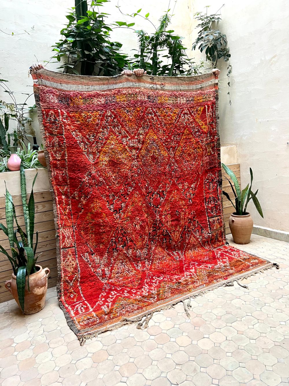 Moroccan Vintage Zayane Rug 255x190cm