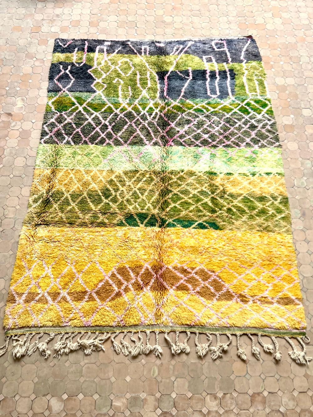 Moroccan Boujaad Rug 295x210cm
