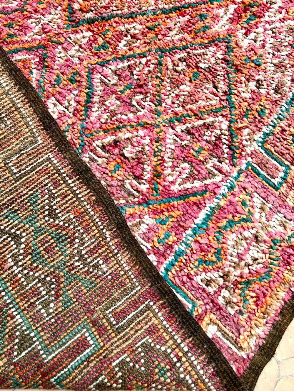 Moroccan Vintage Zayane Rug 320x215cm