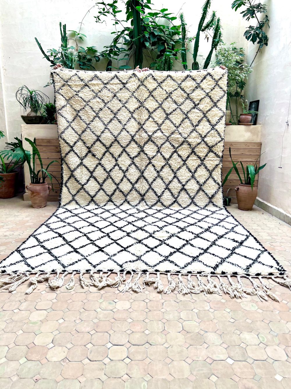 Moroccan Vintage Beni Ouarain Rug 360x215cm