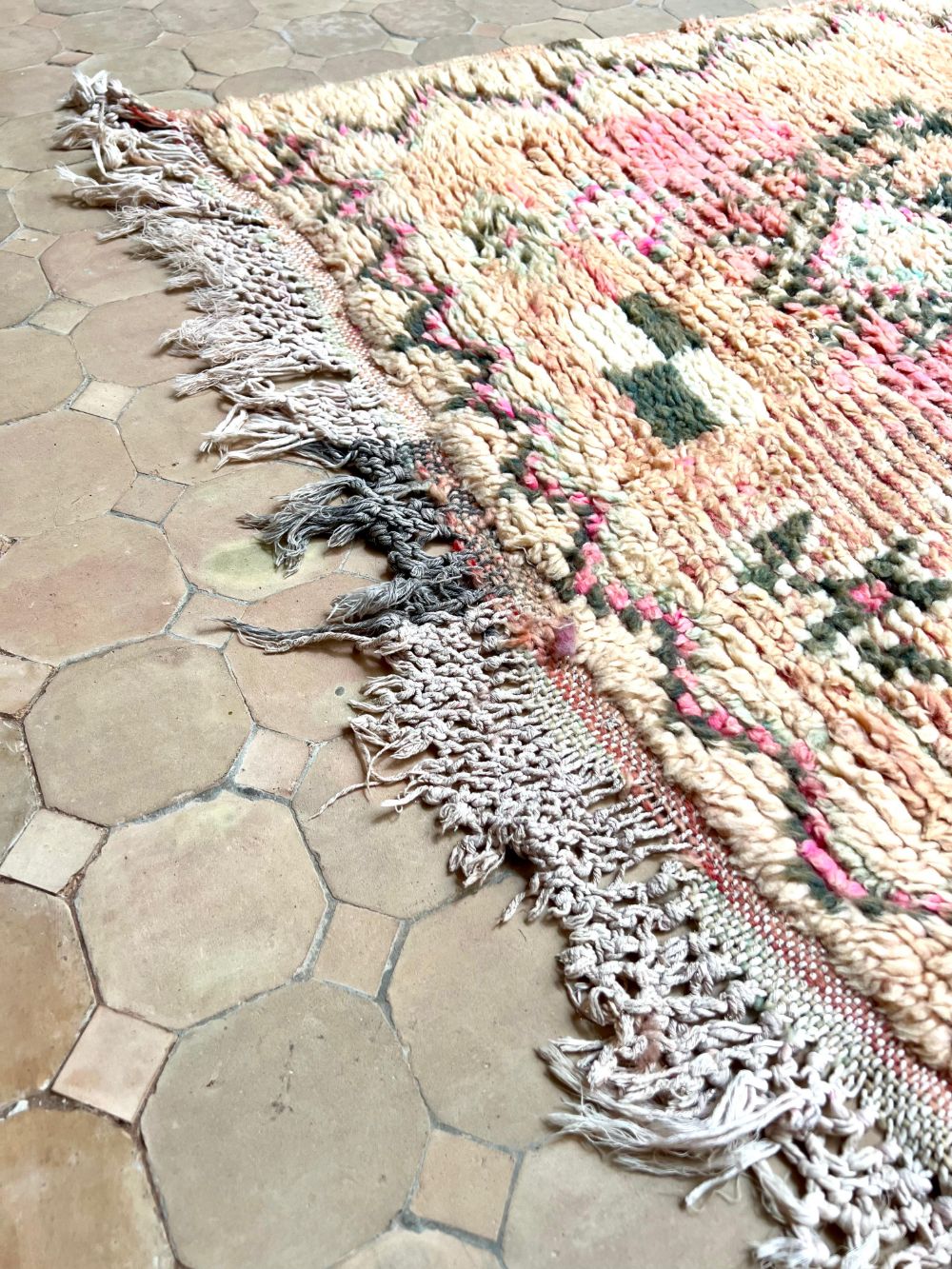 Moroccan Vintage Boujaad Rug 260x180cm