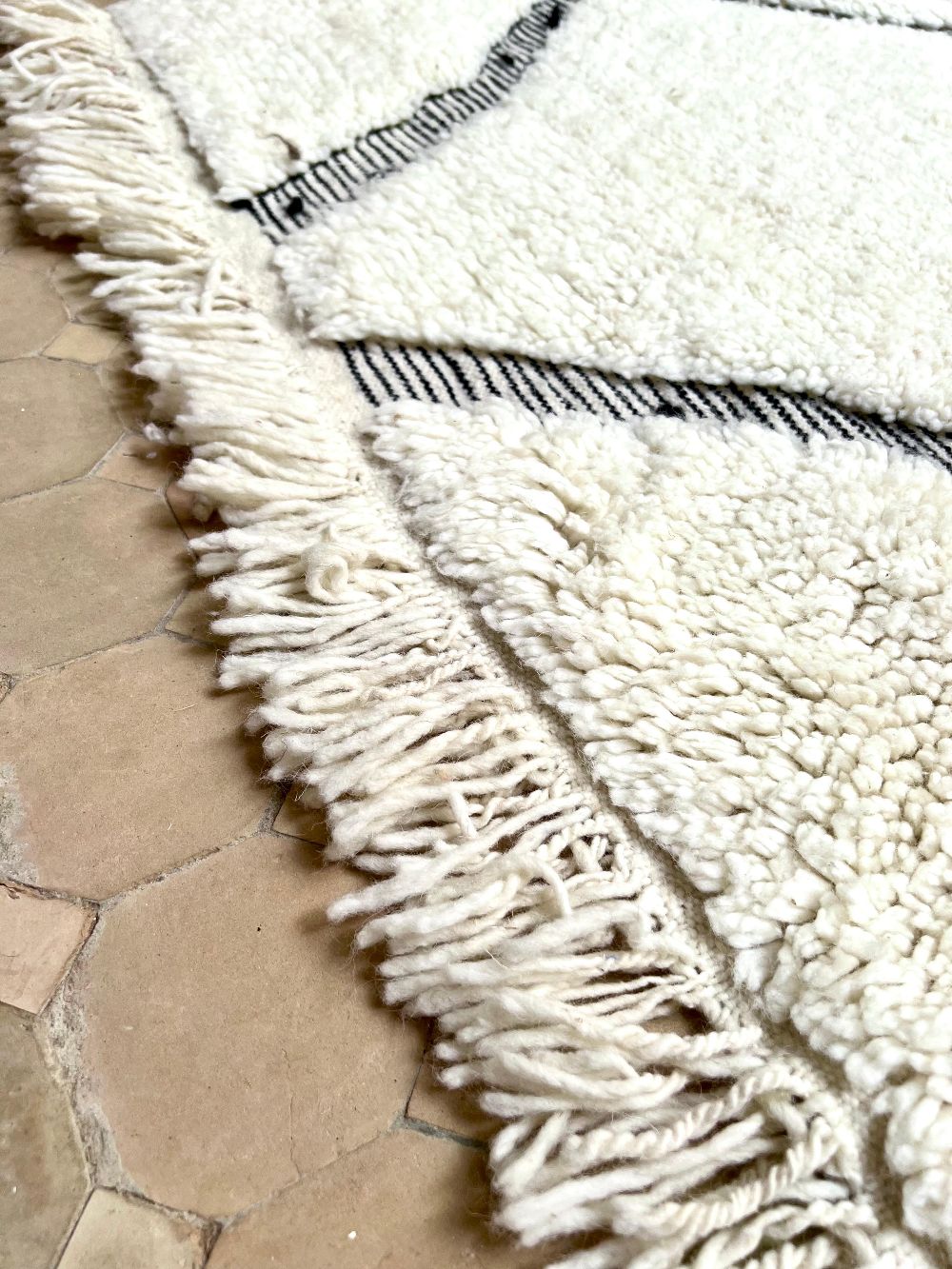 Moroccan Diamond Rug 230x165cm