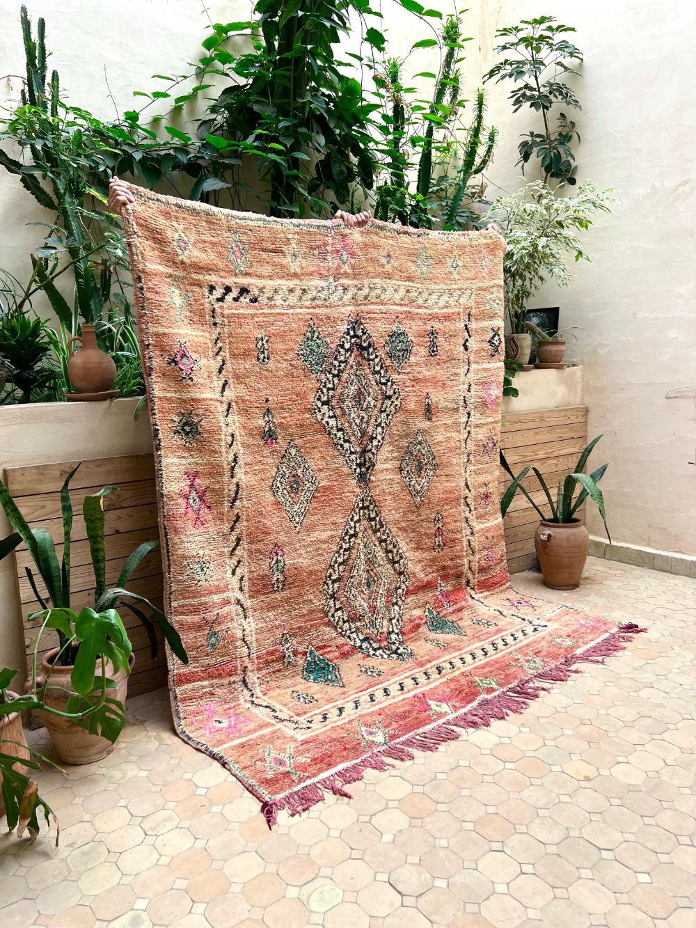 Marokkolainen vintage Boujaad matto 235x190cm